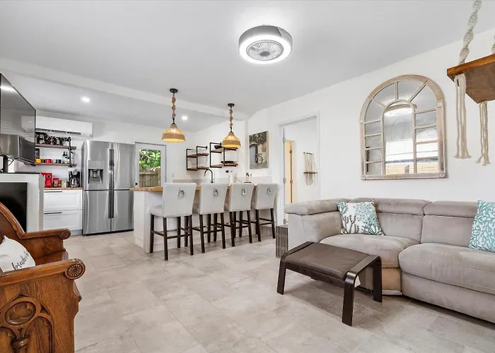 Private Fort Lauderdale Cottage
